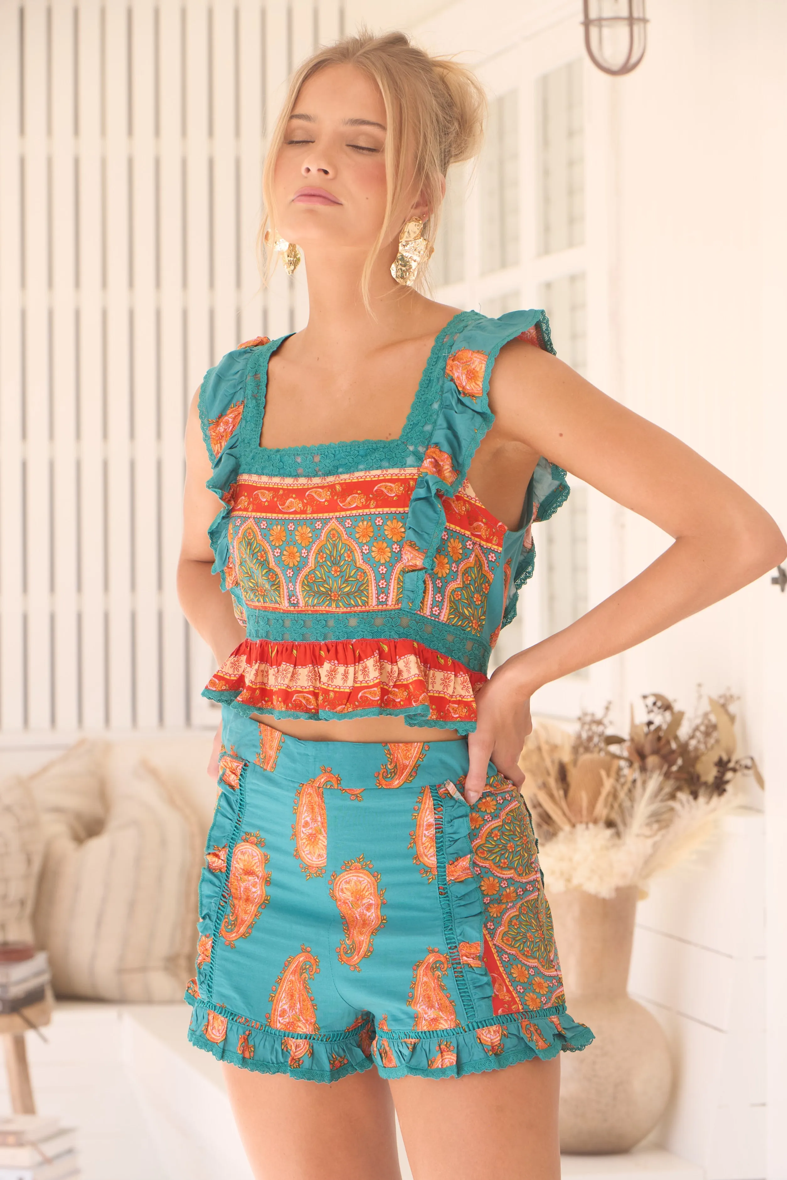 Callie Crop - Melody