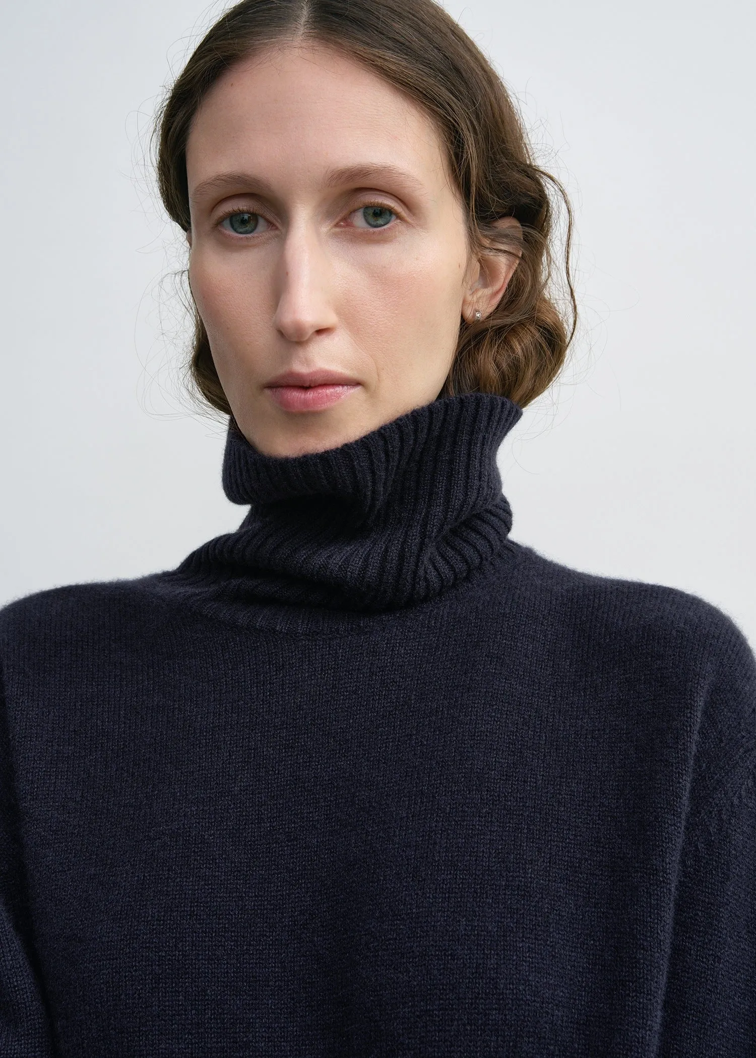 Cashmere turtleneck navy