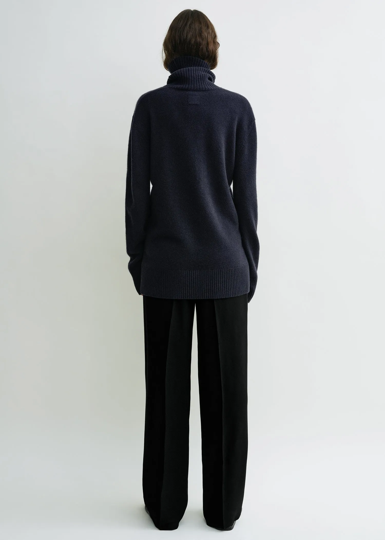 Cashmere turtleneck navy