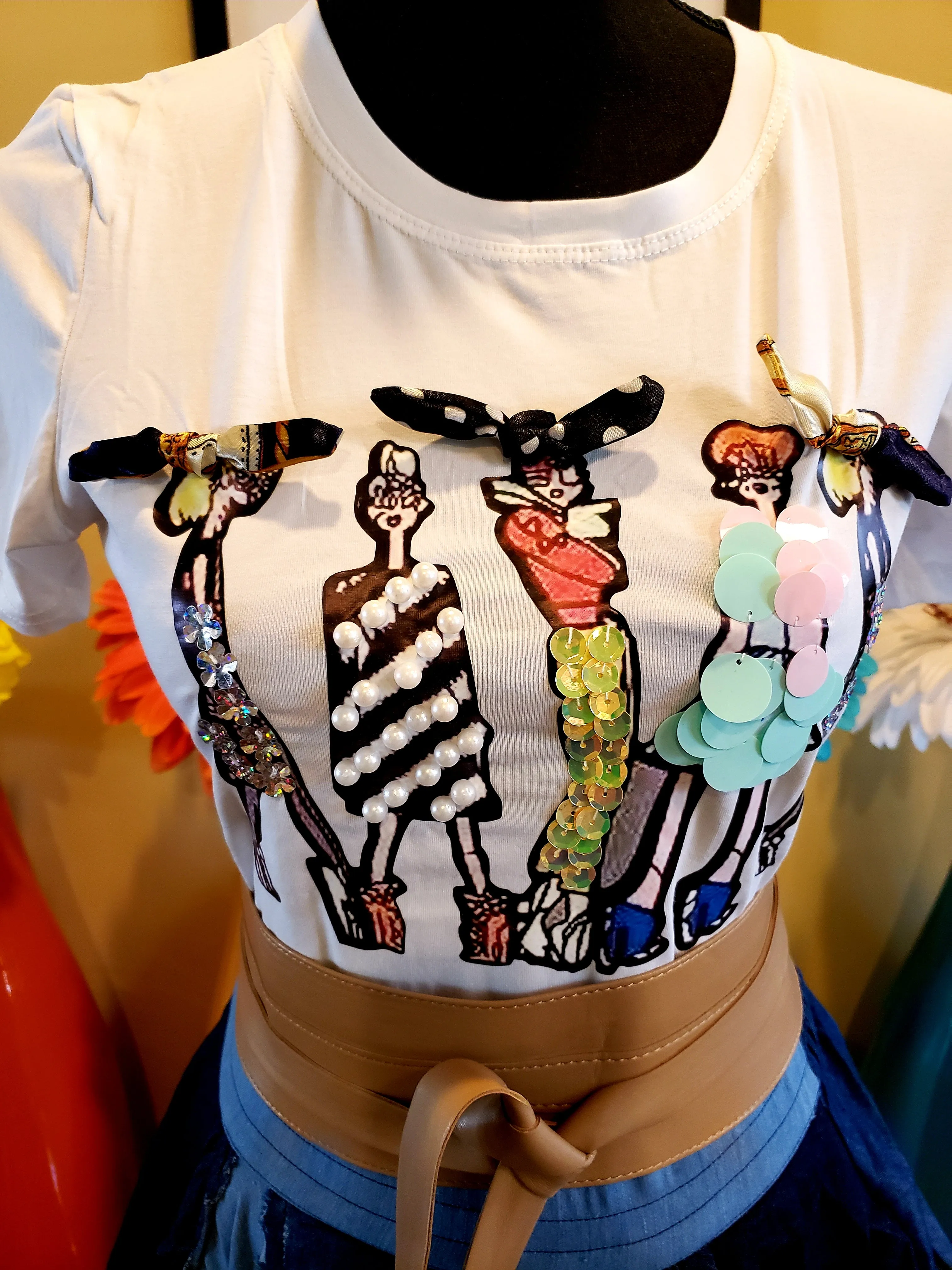Graphic Girl Tee