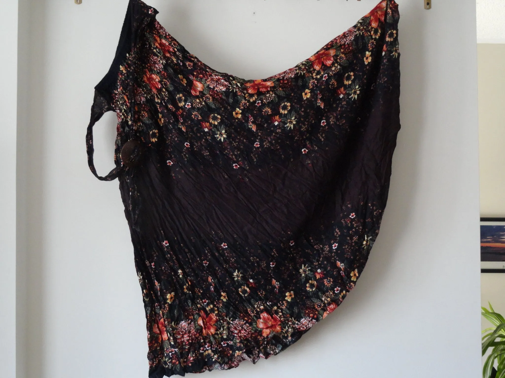 Indian boho, gypsy skirt. Maxi, Indian, long, crushed cotton skirt. Crinkled, Ethnic, Indian skirt. From Artikrti.