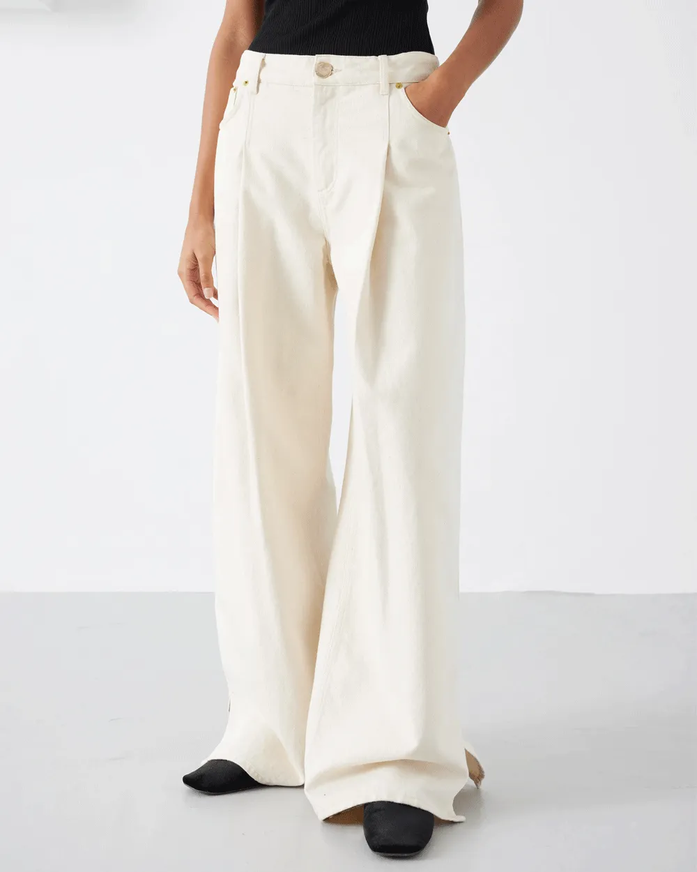 Ivory Carrie Wide Leg Pleated Jeans