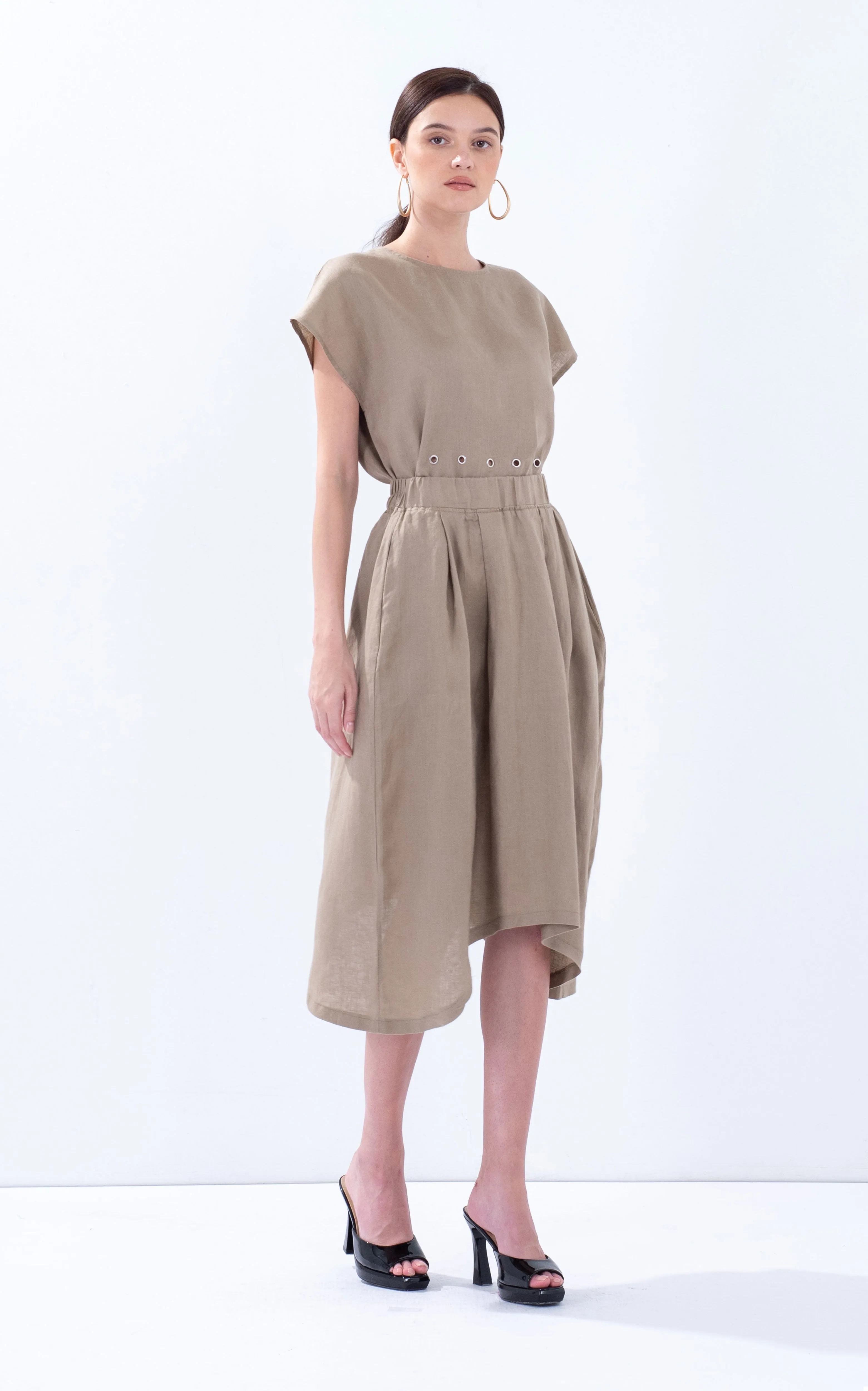 Linen Arc Hem Skirt