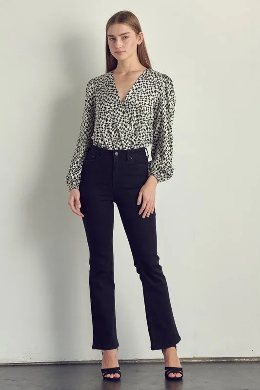 Long sleeve bodysuit top with abstract print