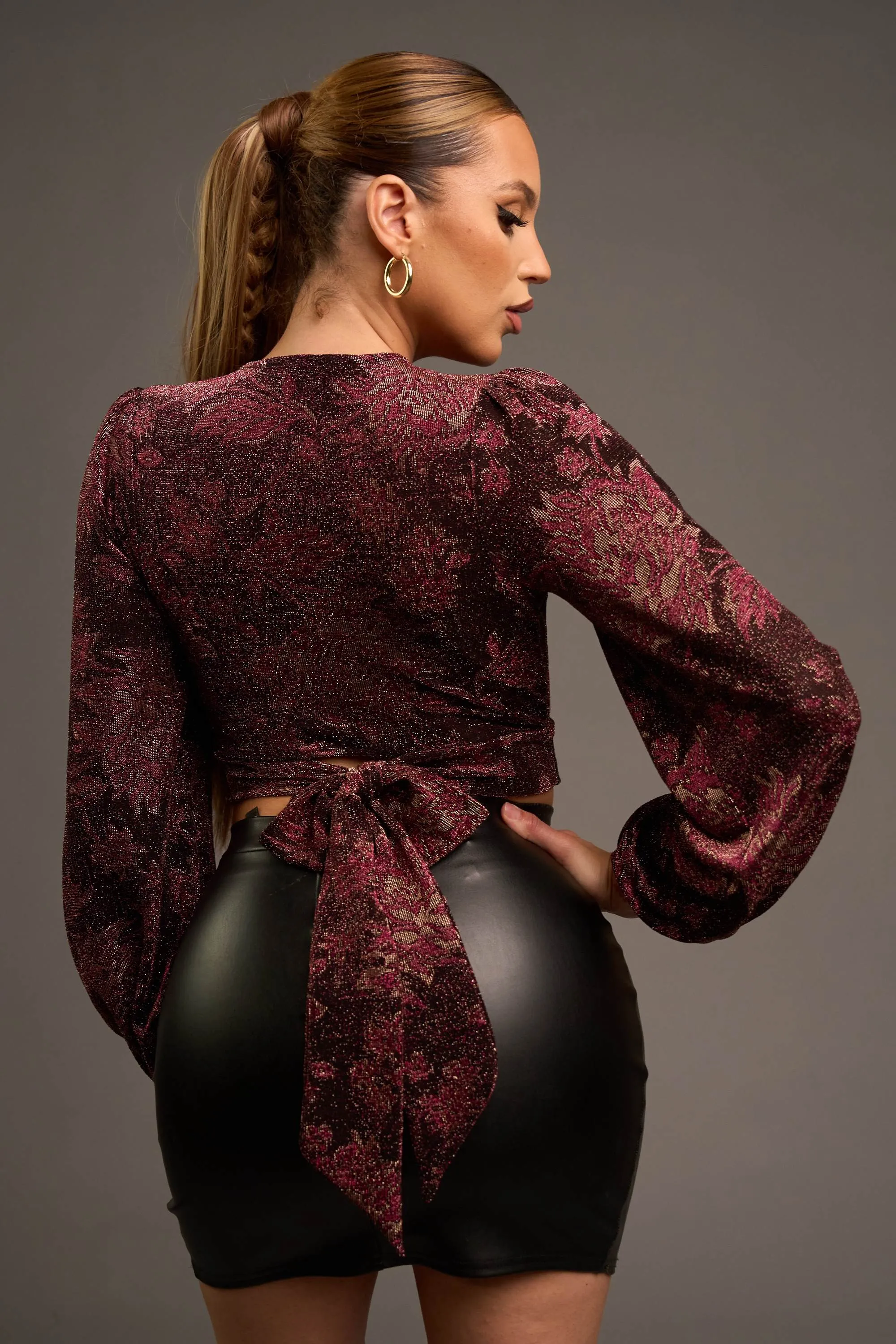 LUXE FLORAL METALLIC SURPLICE WASIT BACK TIE TOP