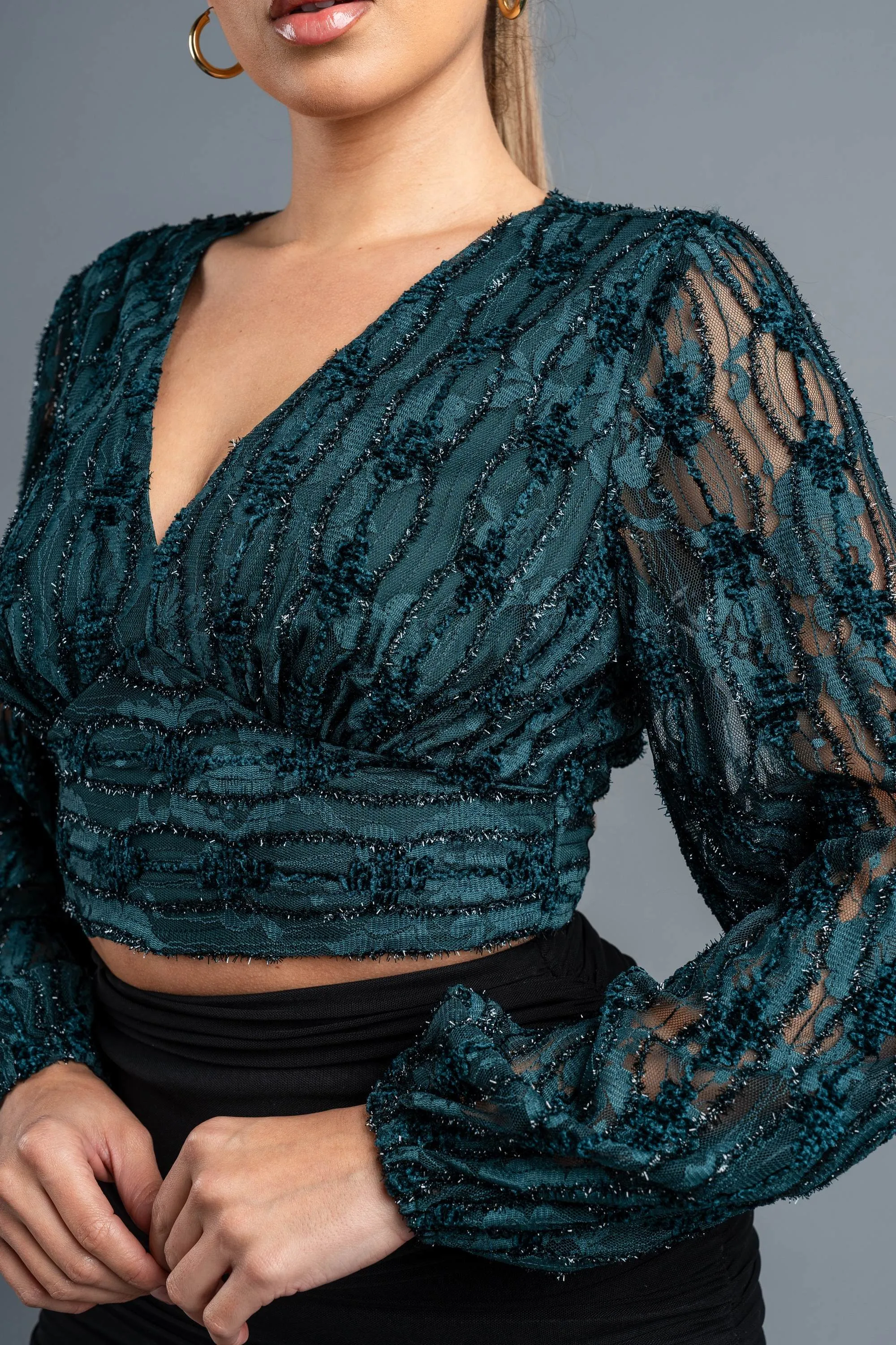 LUXE GLITTER LACE V-NECK WAIST BACK TIE CROP TOP