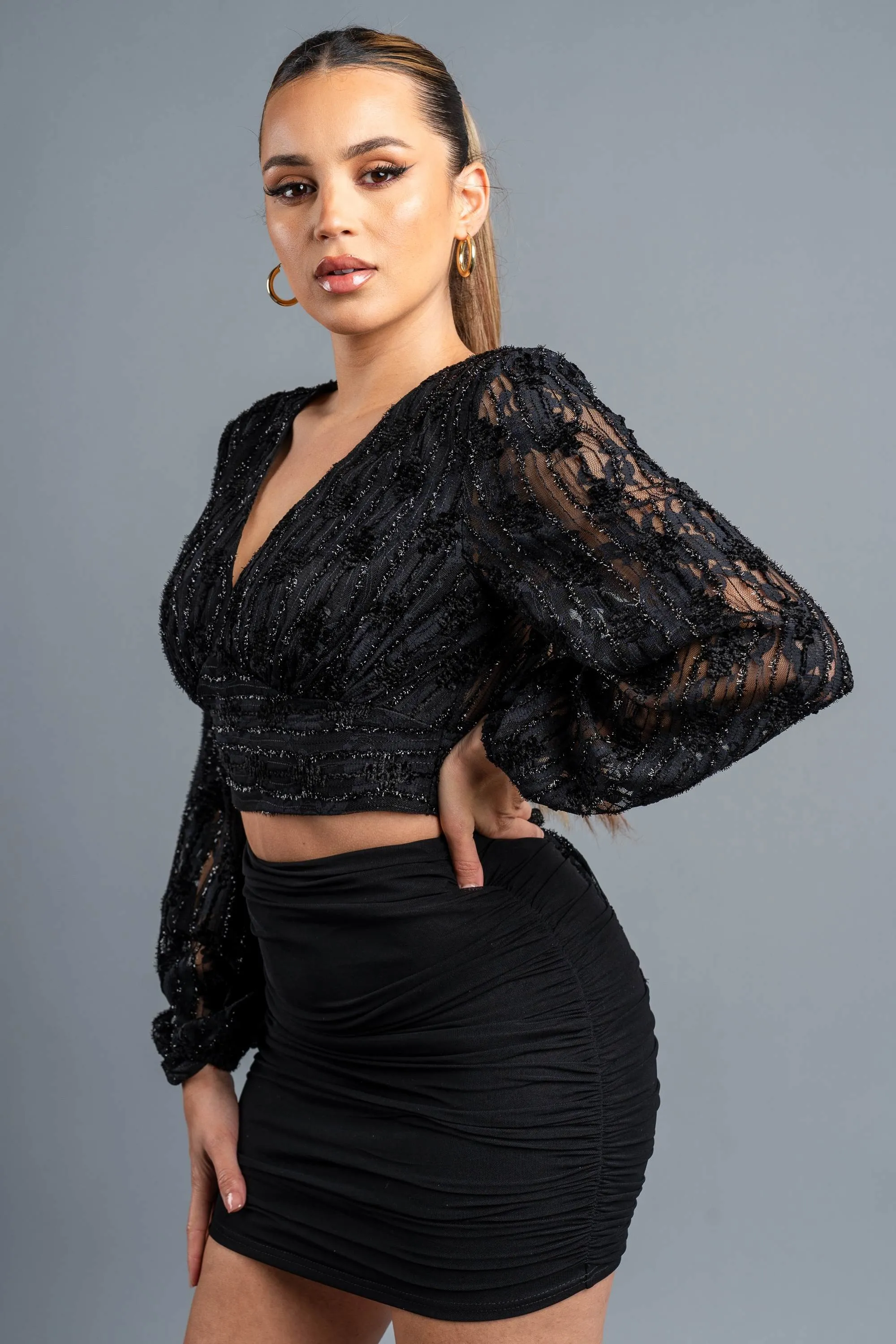 LUXE GLITTER LACE V-NECK WAIST BACK TIE CROP TOP