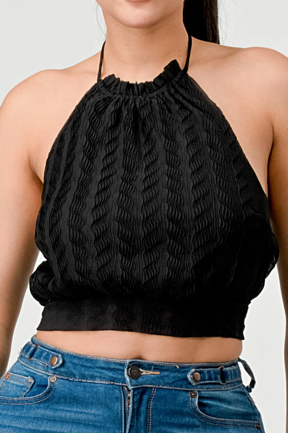 LUXE WAVE TEXTURE CHIFFON HALTER BACK TIE CAMI TOP