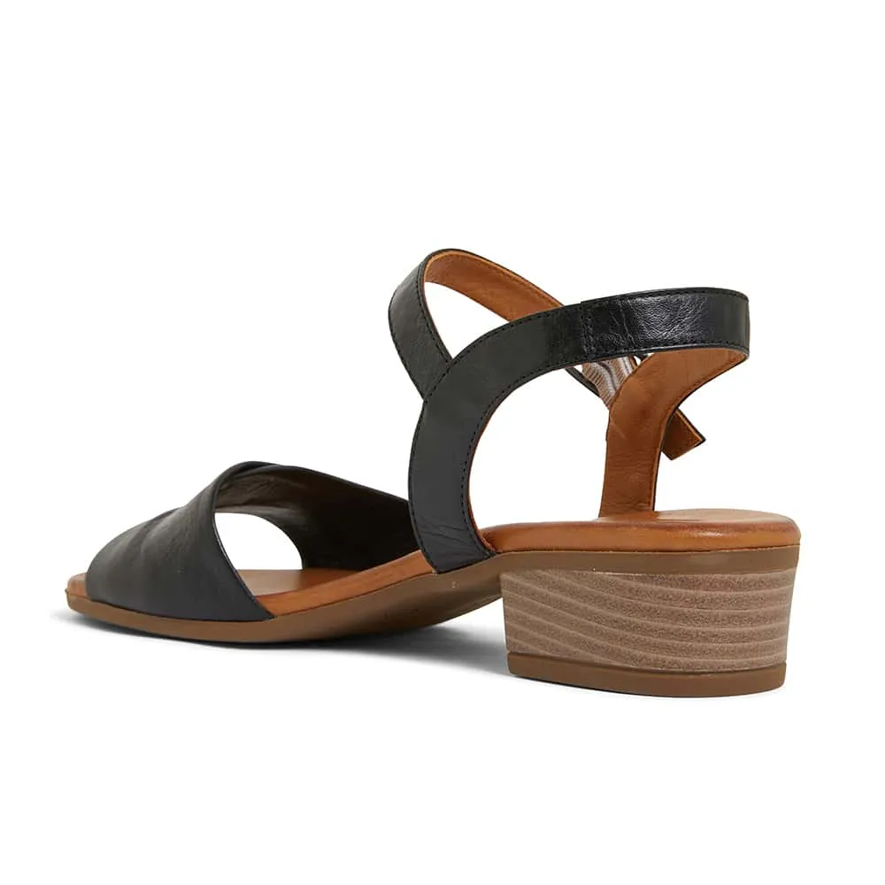 Maisy Heel in Black Leather