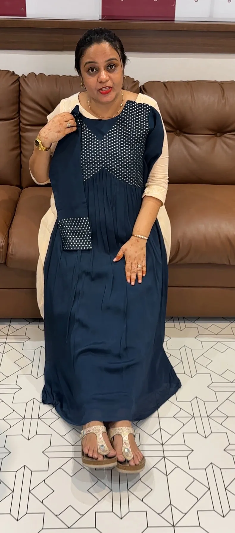 PLATINUM CHIFFON ALINE TOPS - IHA 20194