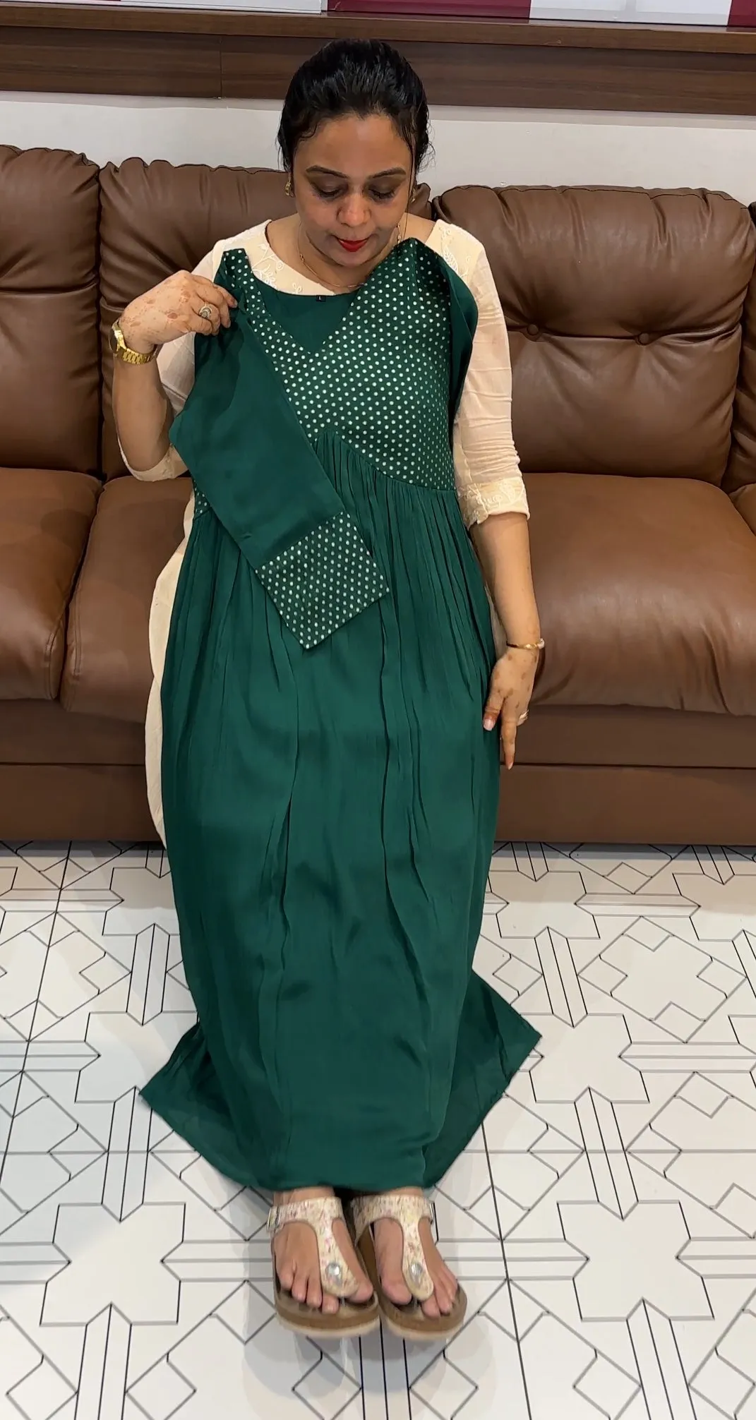 PLATINUM CHIFFON ALINE TOPS - IHA 20194