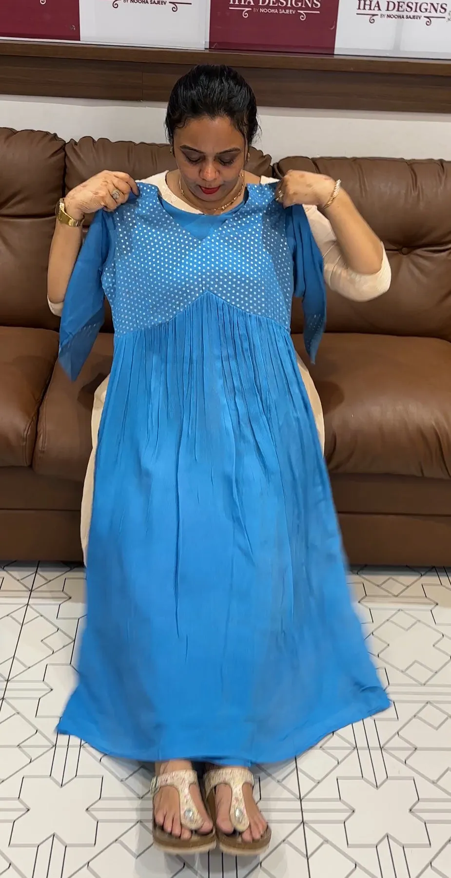 PLATINUM CHIFFON ALINE TOPS - IHA 20194