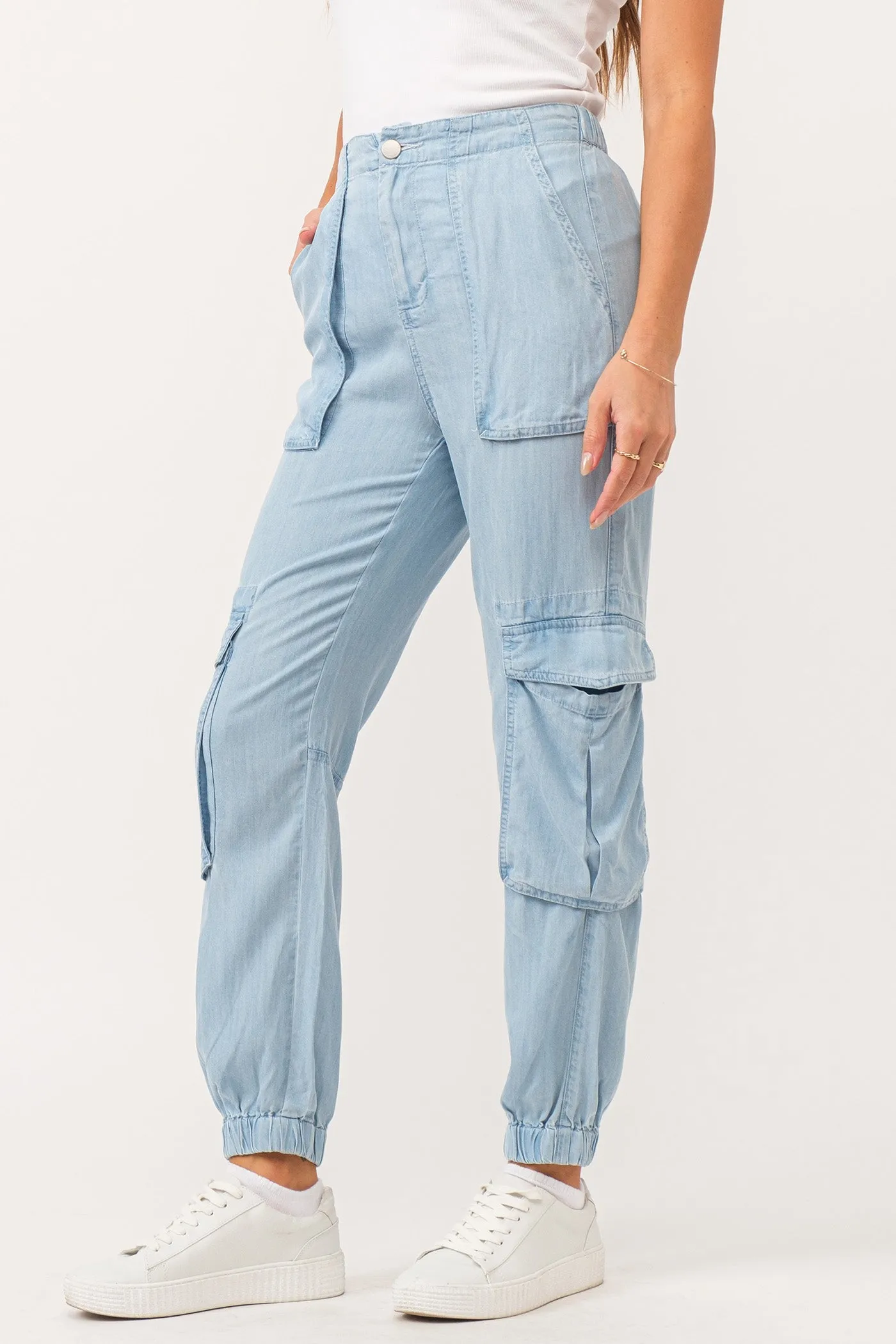 SANDY SUPER HIGH RISE ANKLE TROUSER PANTS LIGHT INDIGO TENCEL