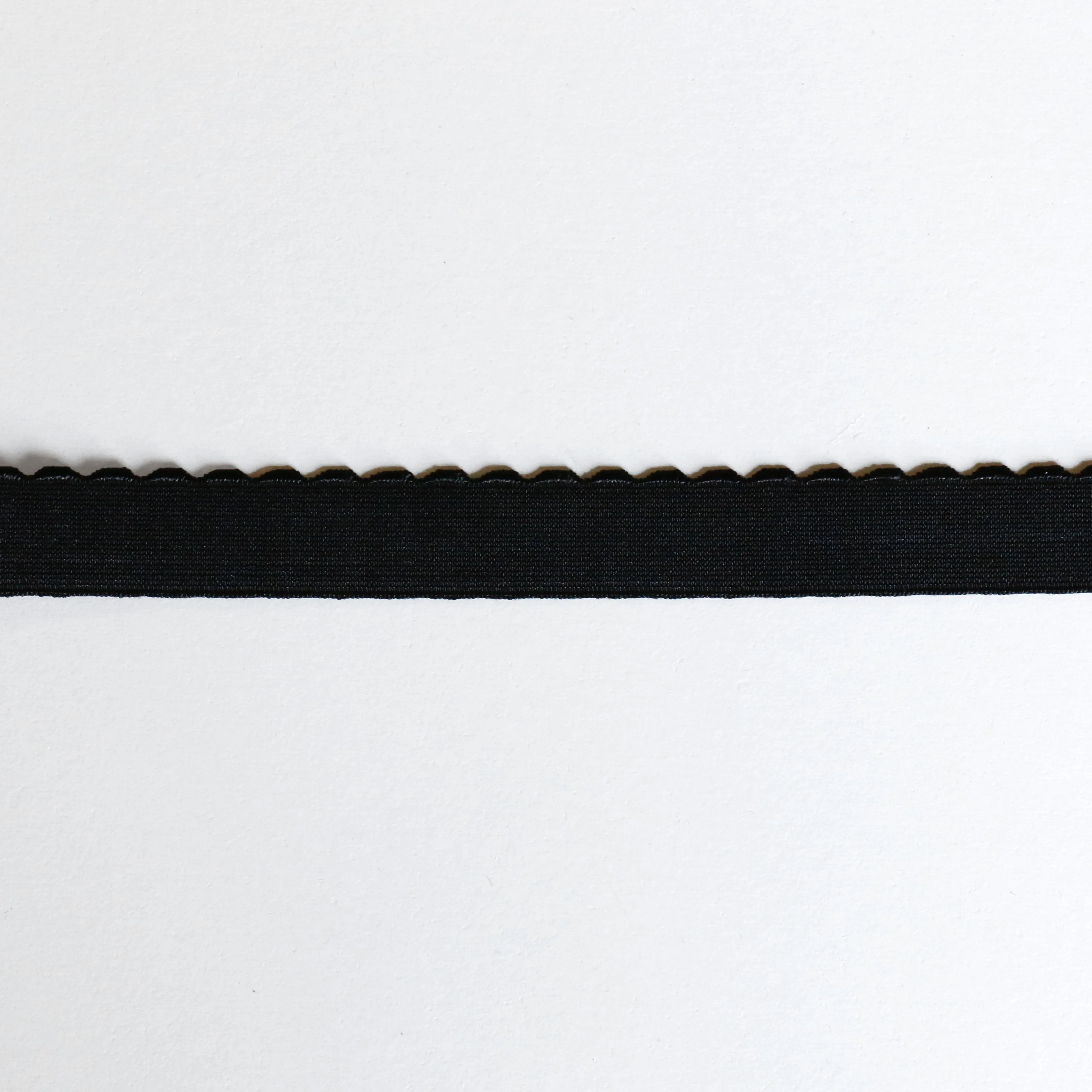 Scalloped Elastic (16mm) - Black