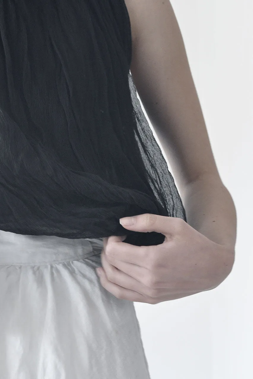 SLEEVELESS SILK CHIFFON CLOUD SHIRT - BLACK