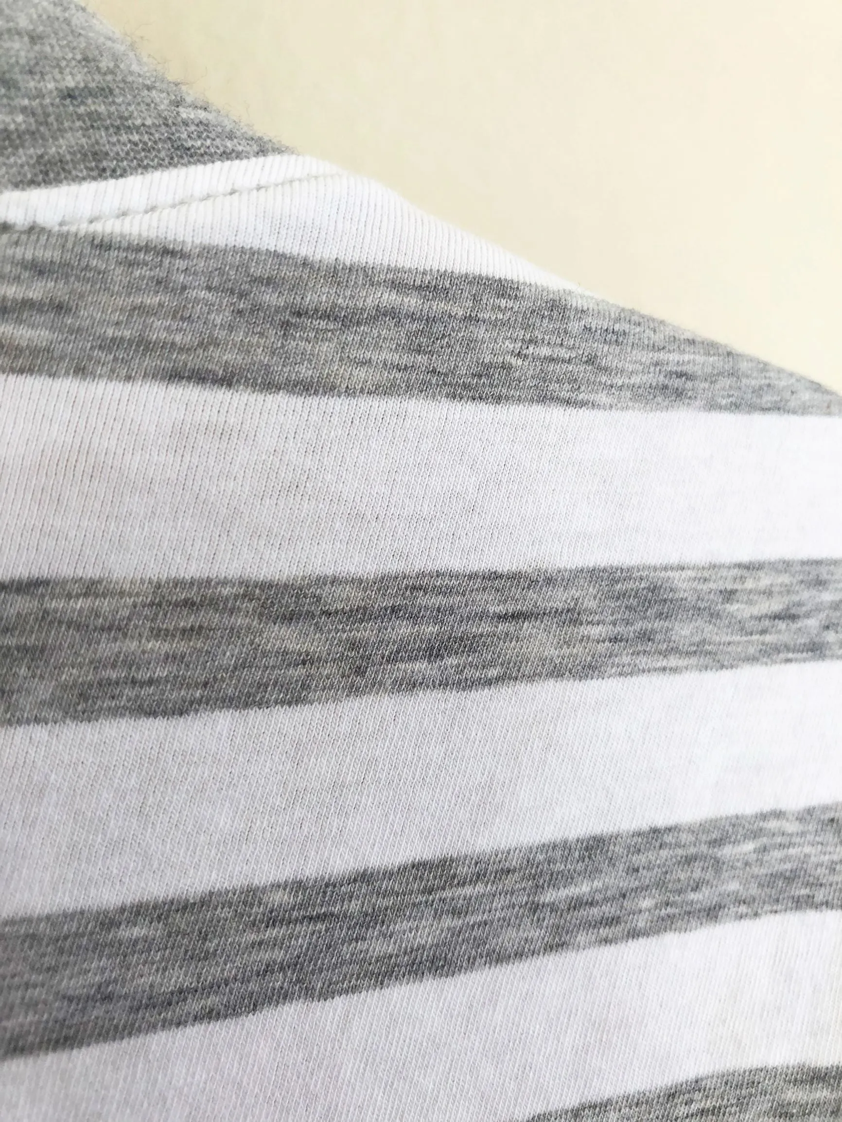 VINCE SMALL White and Gray Striped Top